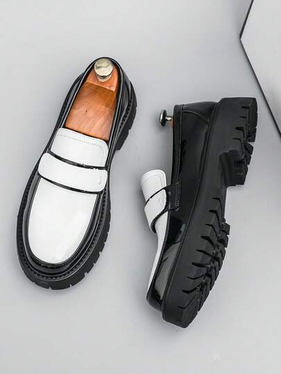 Black and White-EUR42