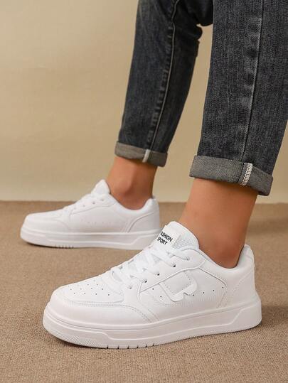White-EUR38